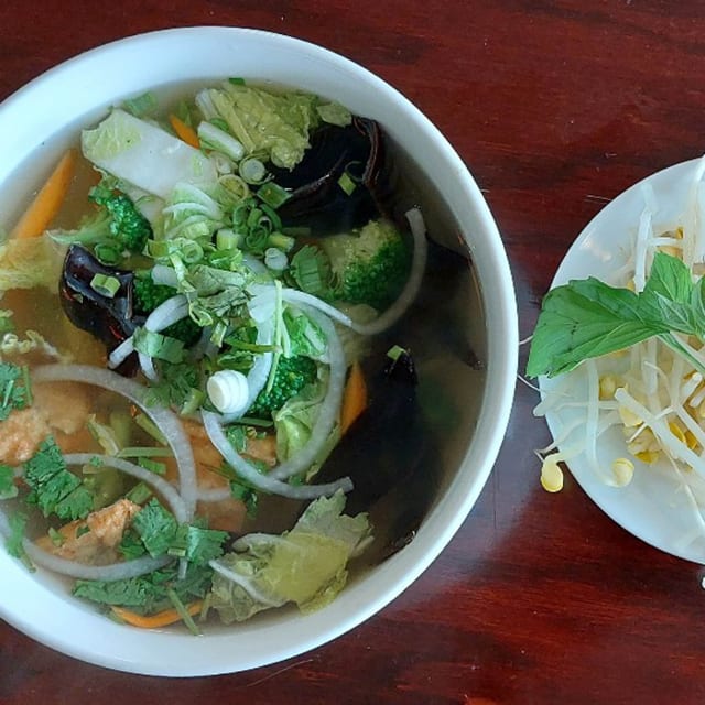 P11. Pho veggie.